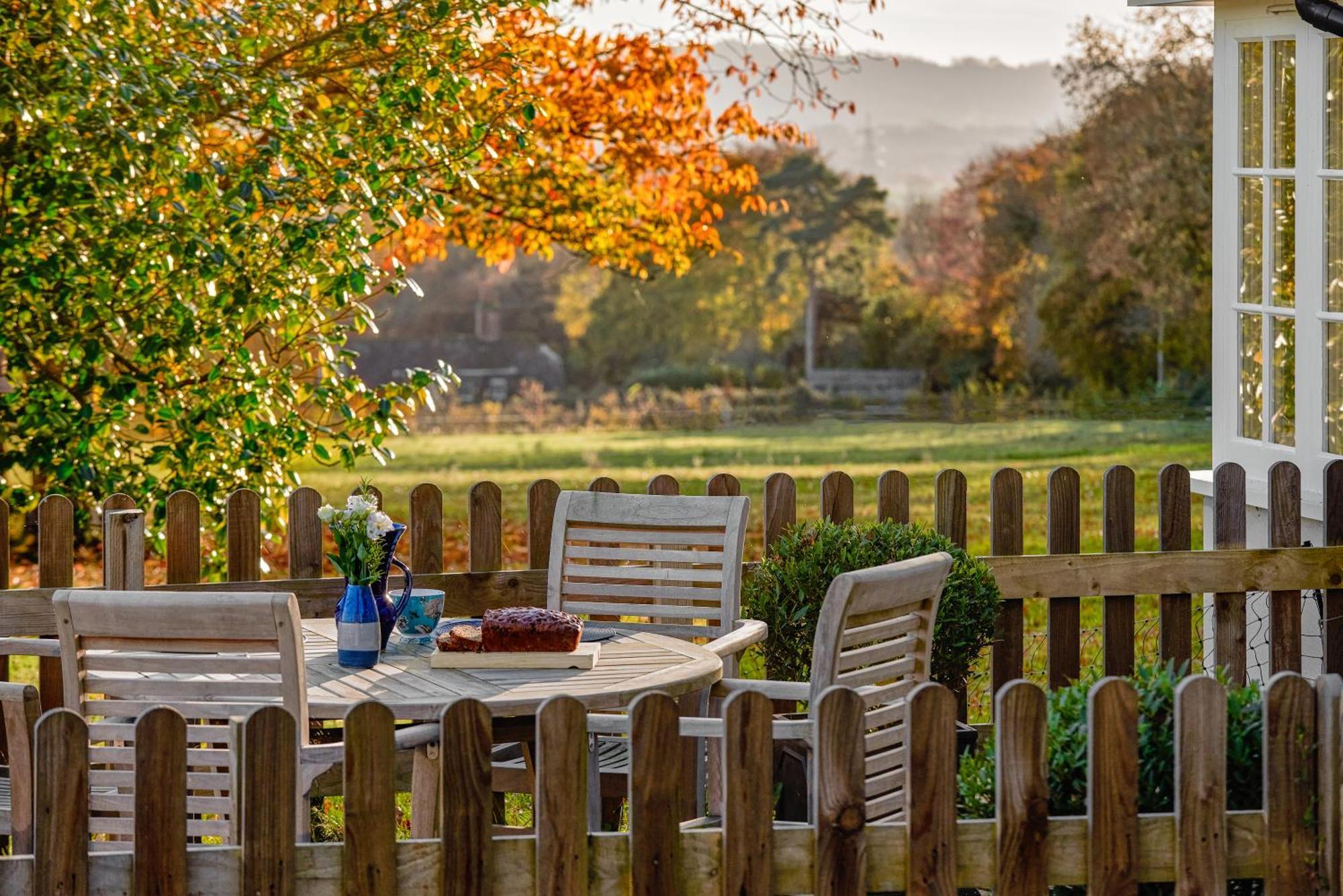 Garden Flat Near Goodwood With Stunning Views Apartment ปีเตอร์สฟิลด์ ภายนอก รูปภาพ